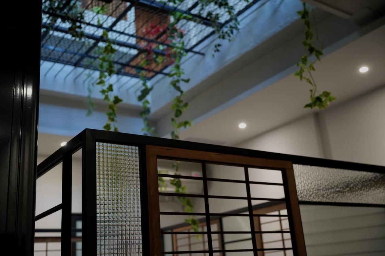 璿 旅 Syuan Hotel Tainan Bagian luar foto