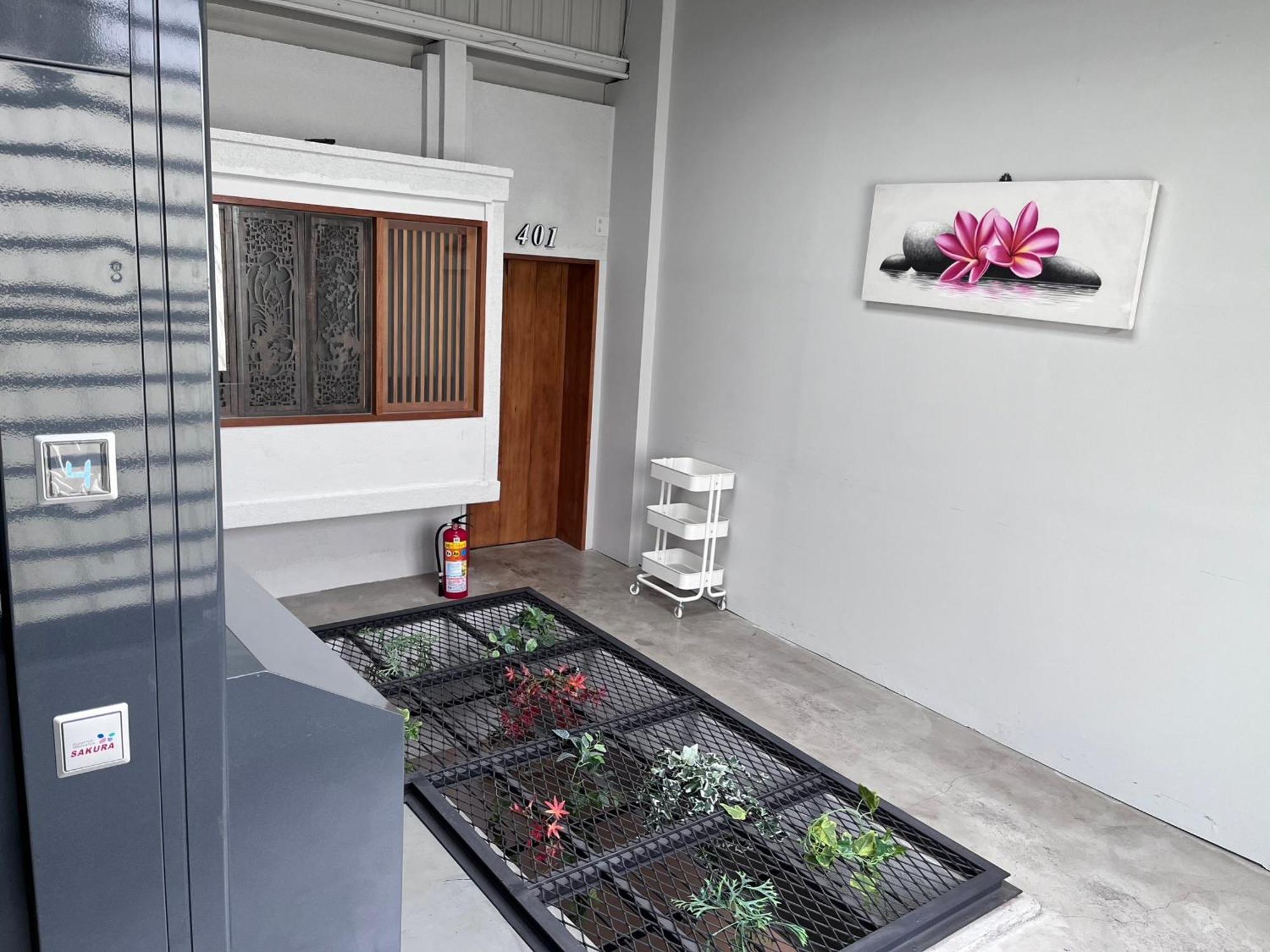 璿 旅 Syuan Hotel Tainan Bagian luar foto