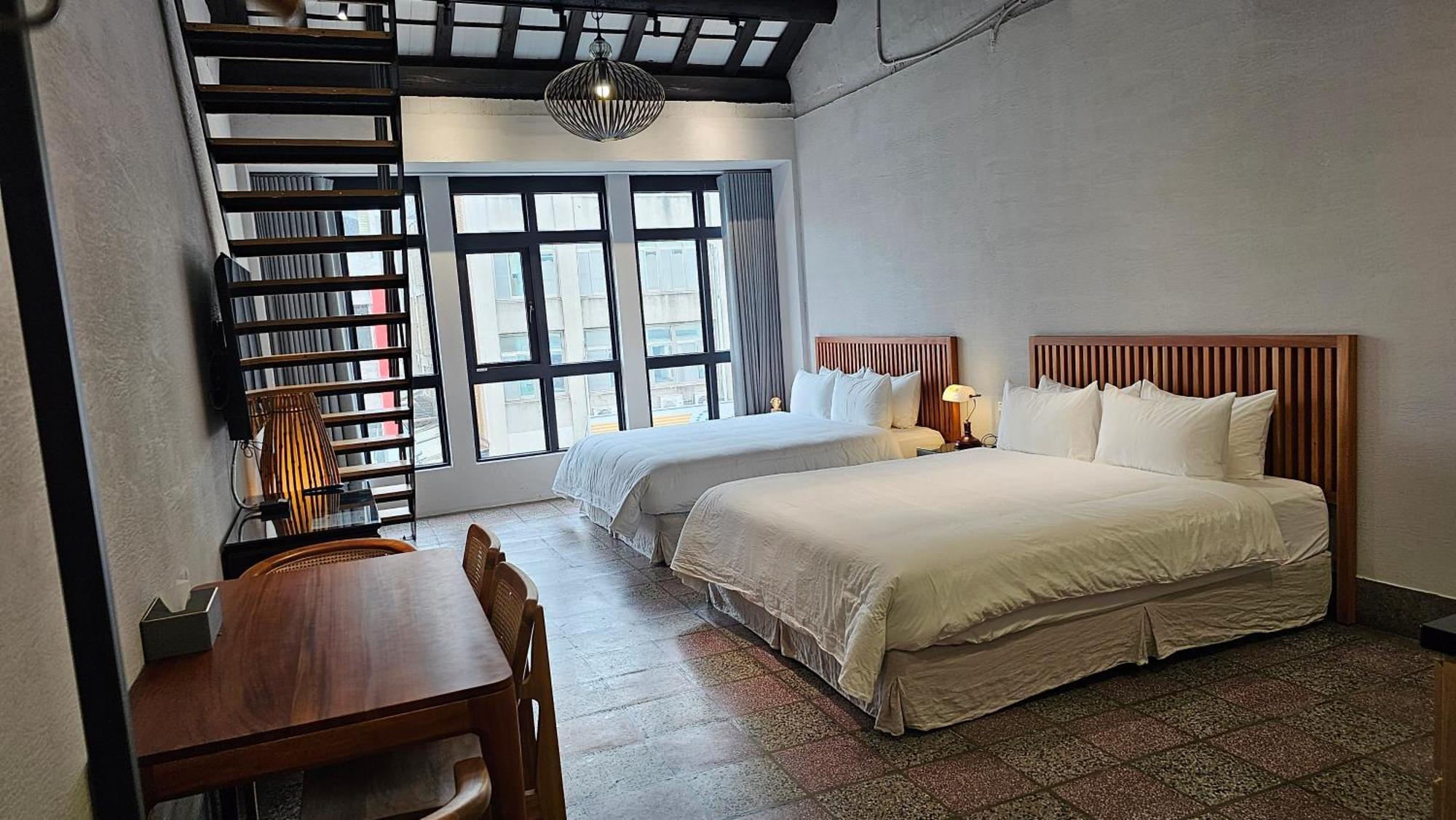 璿 旅 Syuan Hotel Tainan Bagian luar foto