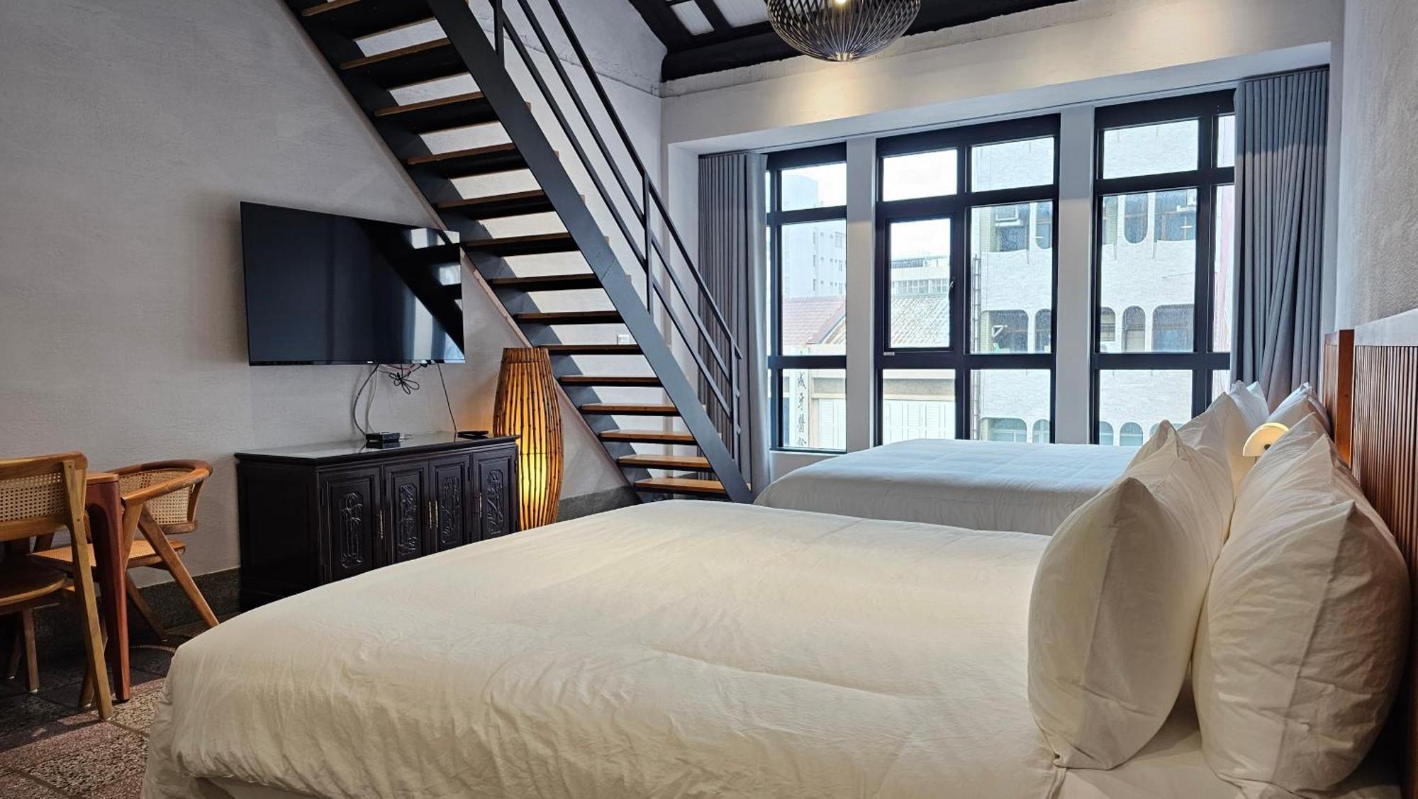 璿 旅 Syuan Hotel Tainan Bagian luar foto