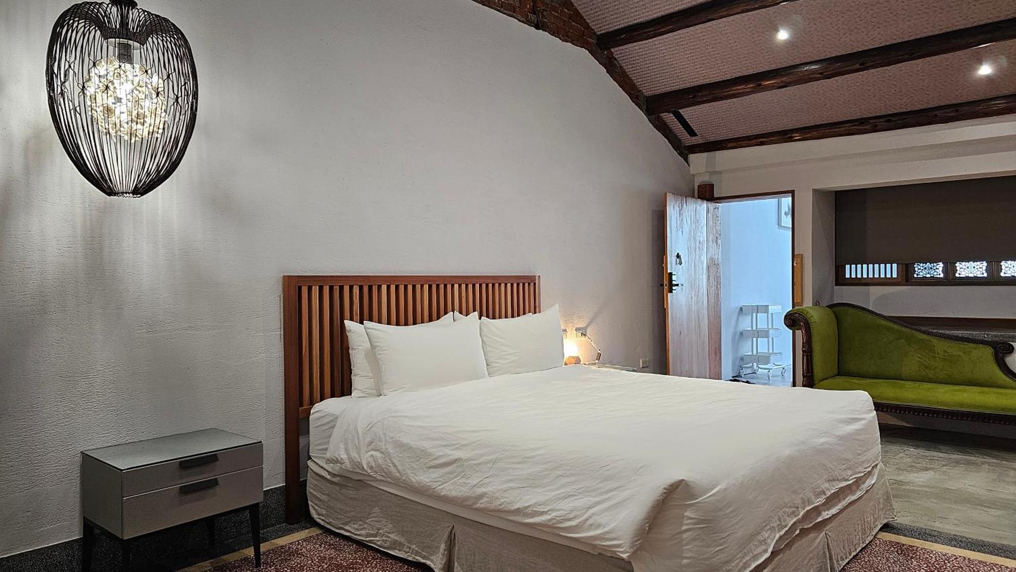 璿 旅 Syuan Hotel Tainan Bagian luar foto